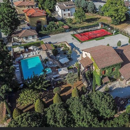 Вілла Residenza Le Querce Bilocale Fossato di Vico Екстер'єр фото